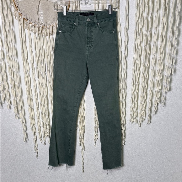 Veronica Beard Carson Flared Raw Hem Ankle Jeans in Green Size 25 - Picture 2 of 14